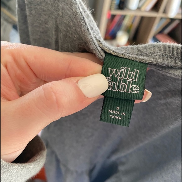 super cute pant suit - Picture 3 of 3